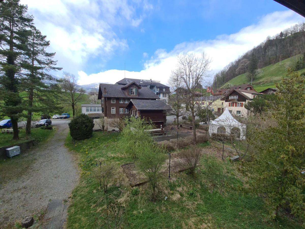 Hotel Krone - Giswil Екстер'єр фото